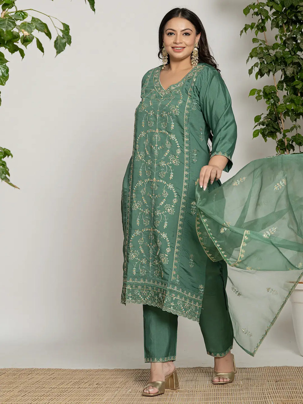 Green Thread_Work Silk Blend Straight Plus Size Kurta Dupatta Pant Set-Yufta Store-7284PSKDGR3XL