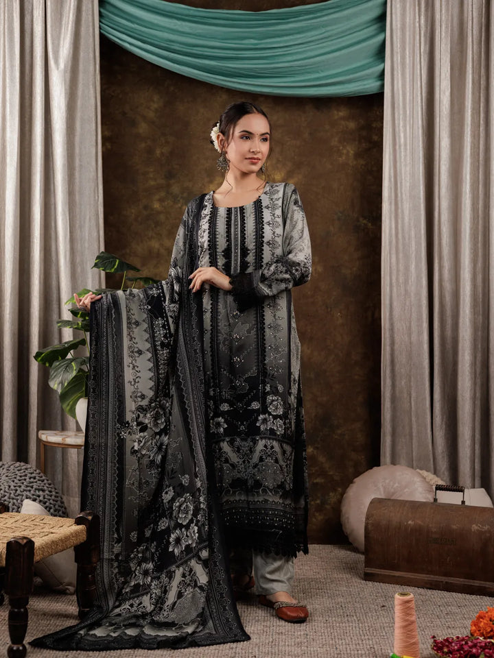 Grey Hand_Embroidery Silk Straight Kurta And Trouser With Dupatta Set-Yufta Store-7069SKDGYS