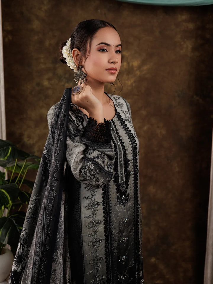 Grey Hand_Embroidery Silk Straight Kurta And Trouser With Dupatta Set-Yufta Store-7069SKDGYS