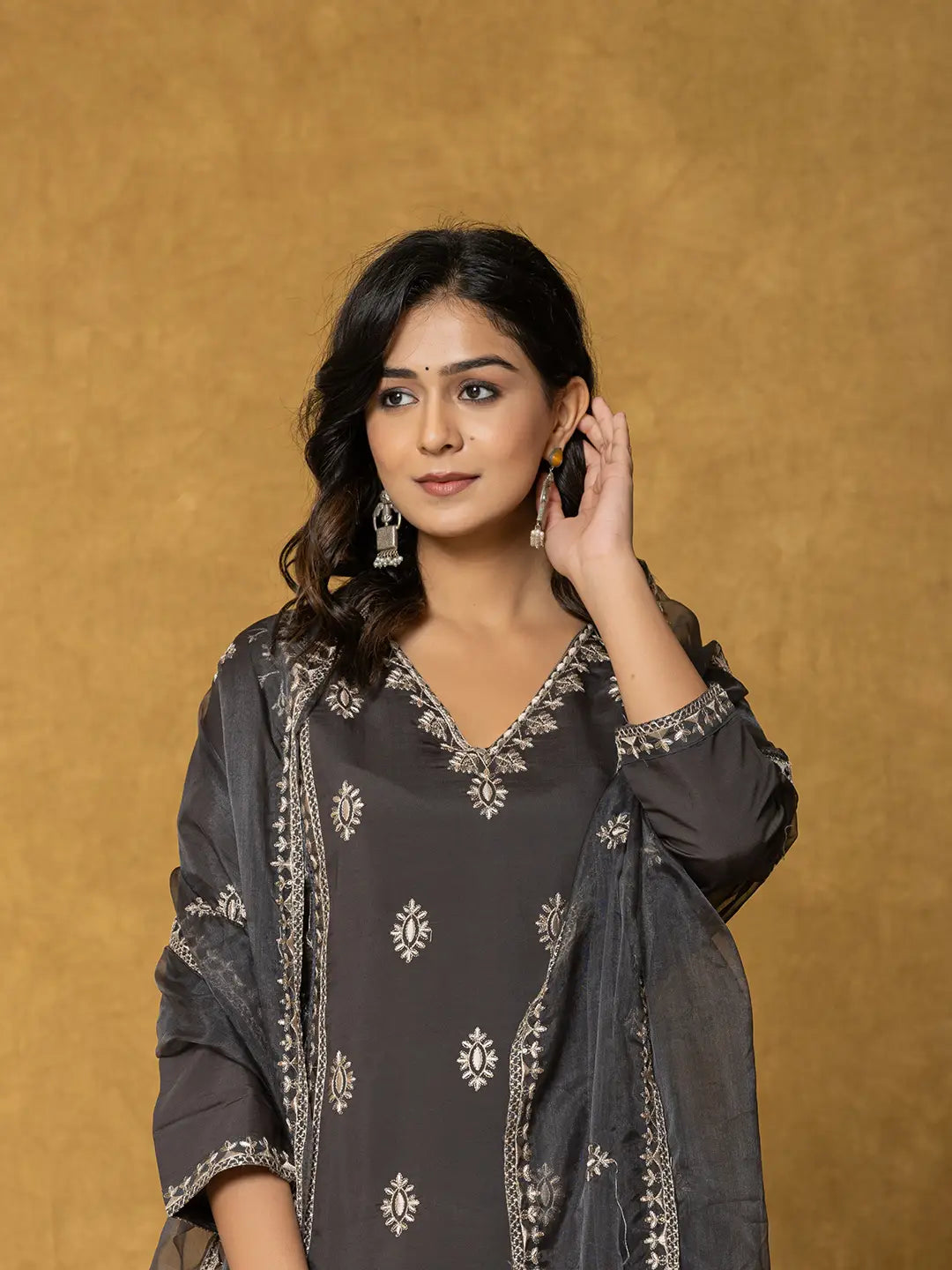 Grey Silk Kurta Dupatta Pant Set-Yufta Store-7283SKDGYS