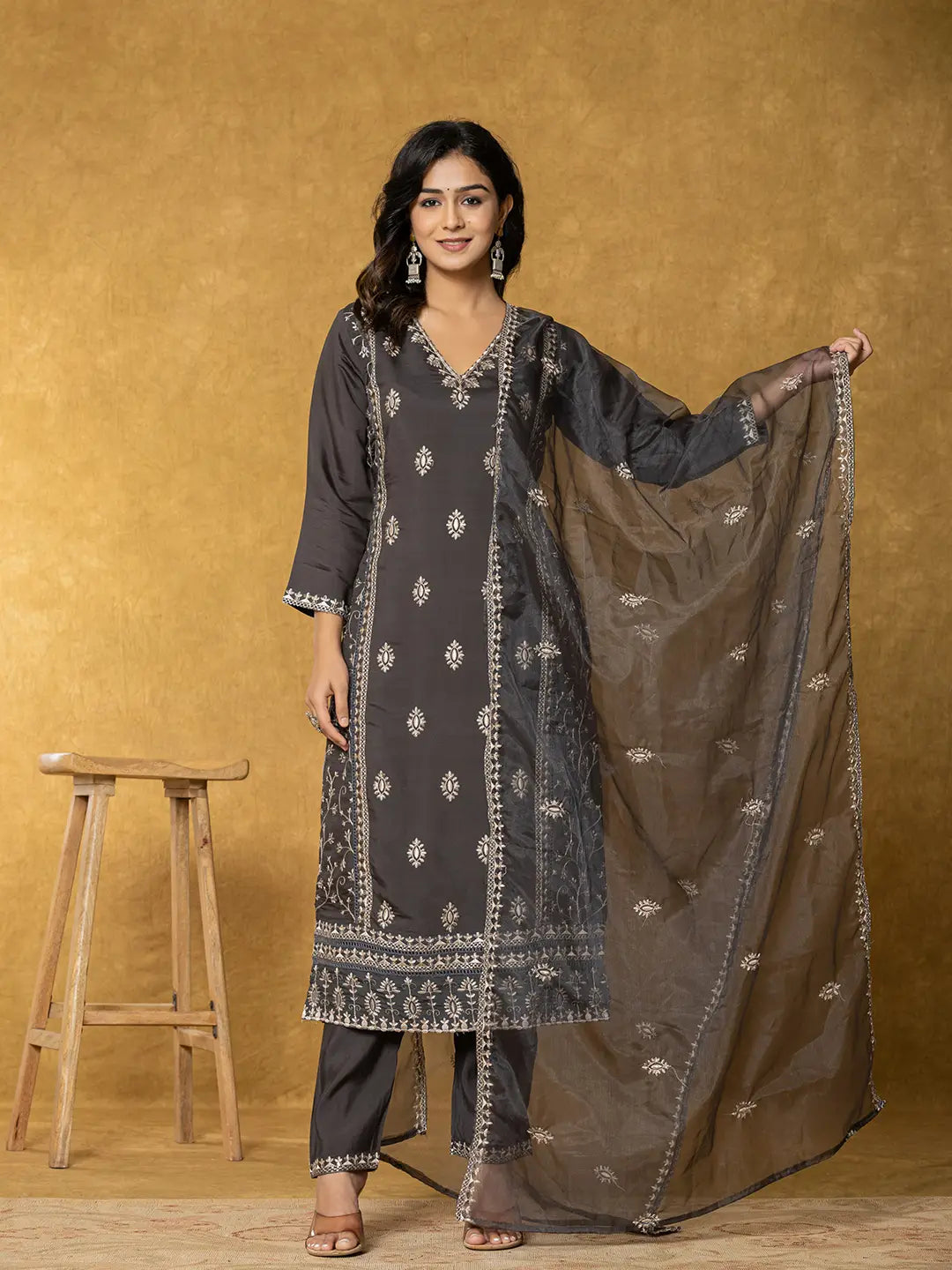 Grey Silk Kurta Dupatta Pant Set-Yufta Store-7283SKDGYS