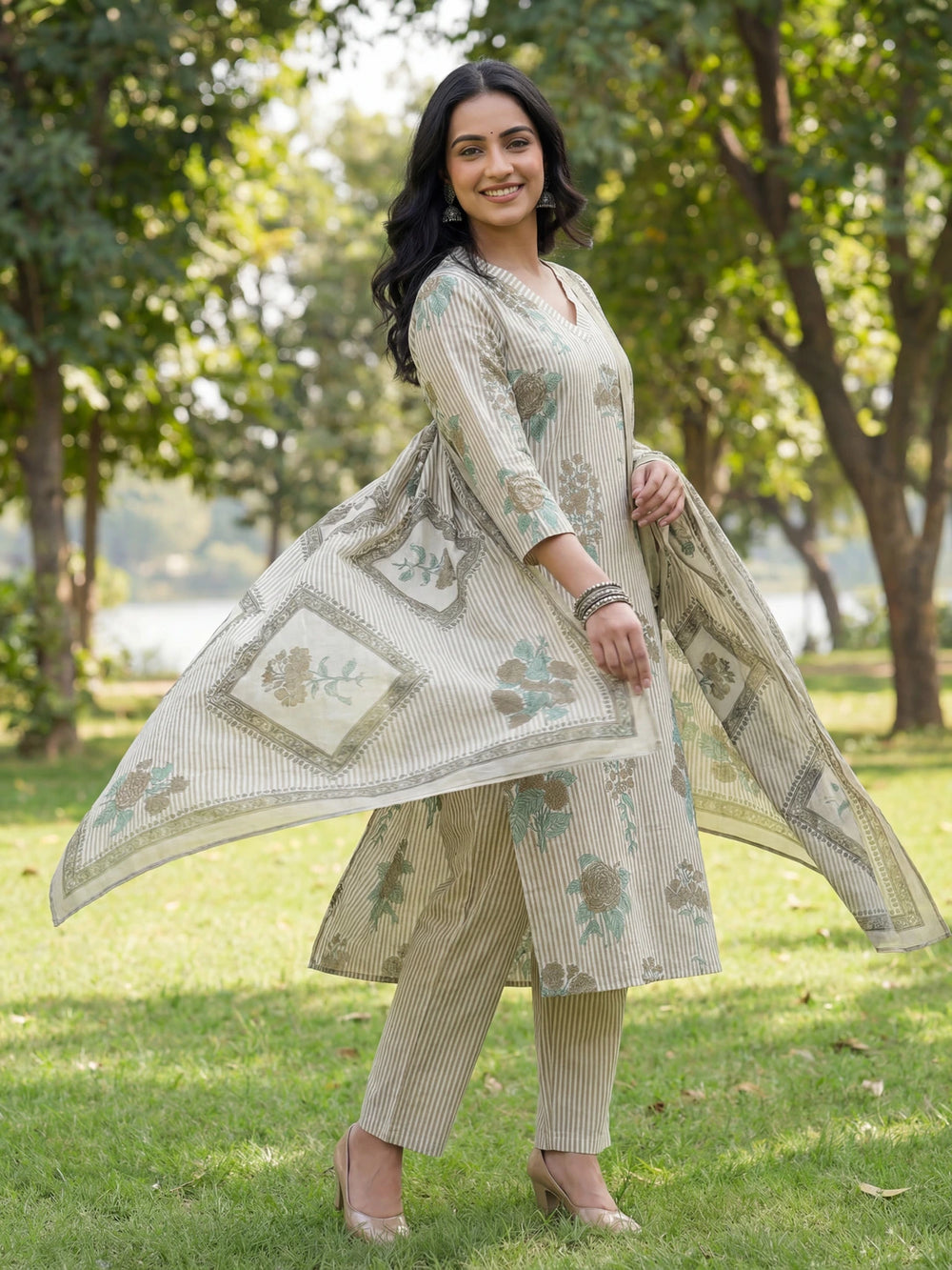 Grey Straight Design Striped And Floral Print With This Kurta Trouser Dupatta Set-Yufta Store-7685SKDGYM