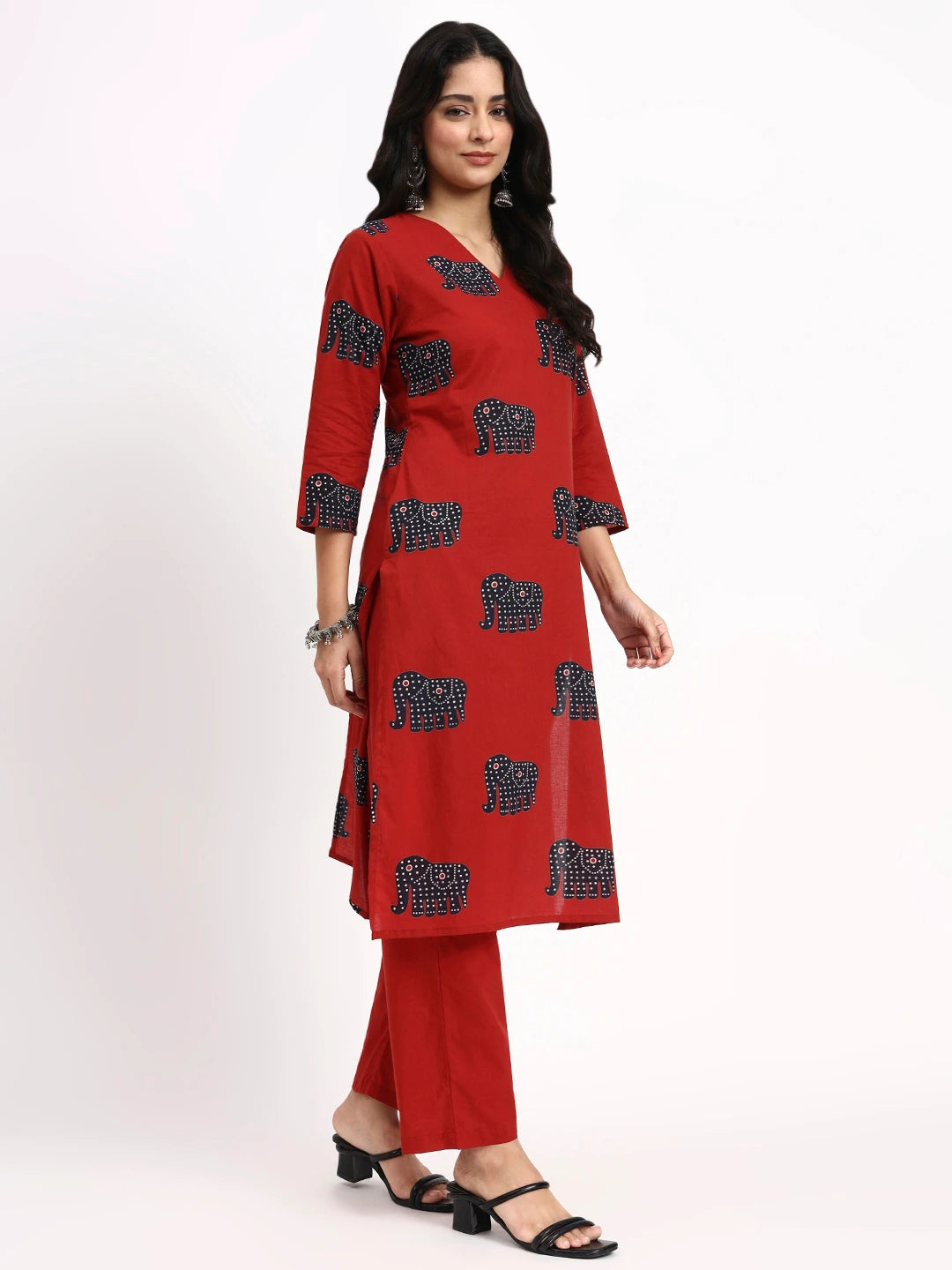 Maroon Cotton Ethnic Motifs Straight Kurta Pant Dupatta Set