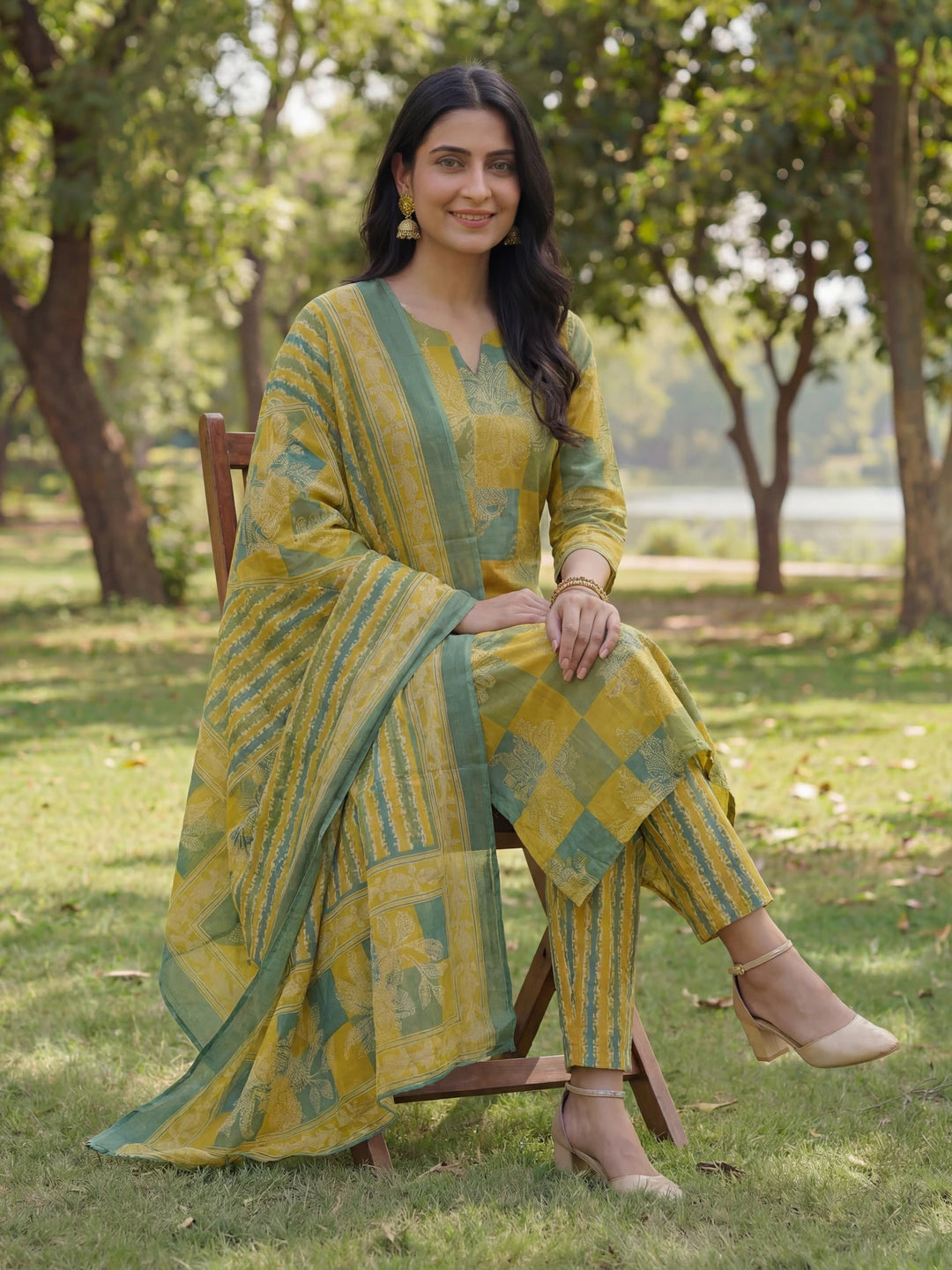 Multi Straight Floral Geometric Print Kurta Trouser Dupatta Set-Yufta Store-7678SKDMTM