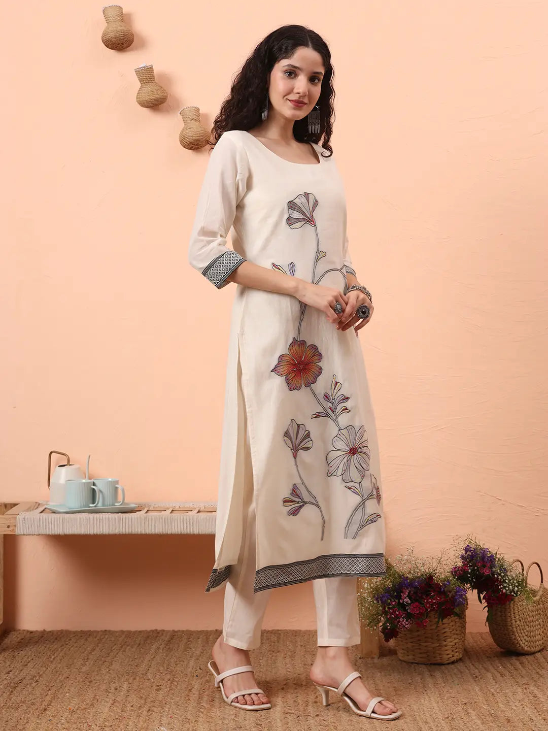 Off-White Handloom Cotton Weaved Kurta Dupatta Pant Set With Cotton Mal Lining-Yufta Store-6331SKDWHM