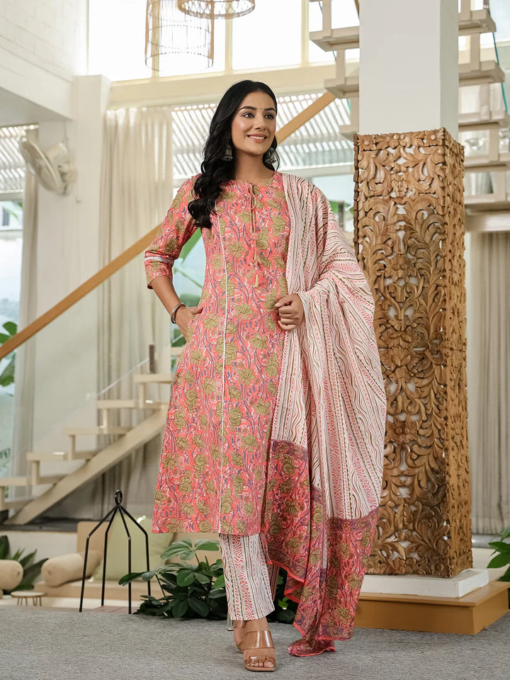 Pink Floral A-Line Kurta Trouser Dupatta Set With Lace Work-Yufta Store-6516SKDPKM