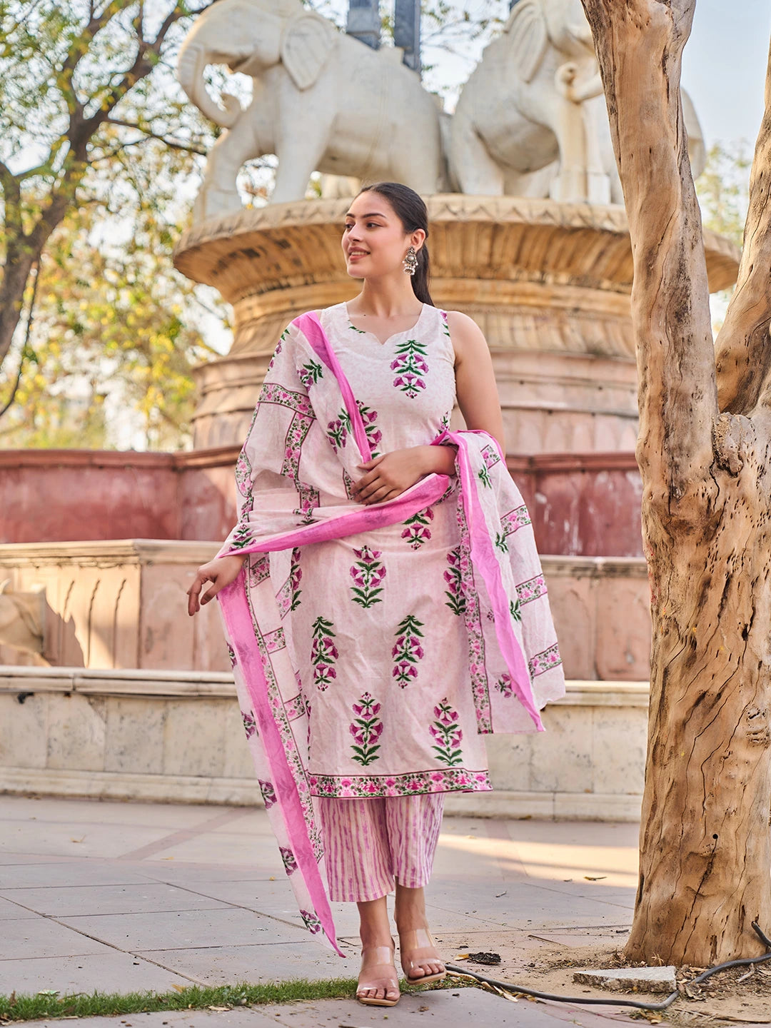 Pink Floral Straight Kurta Trouser Dupatta Set-Yufta Store-7542SKDPKS