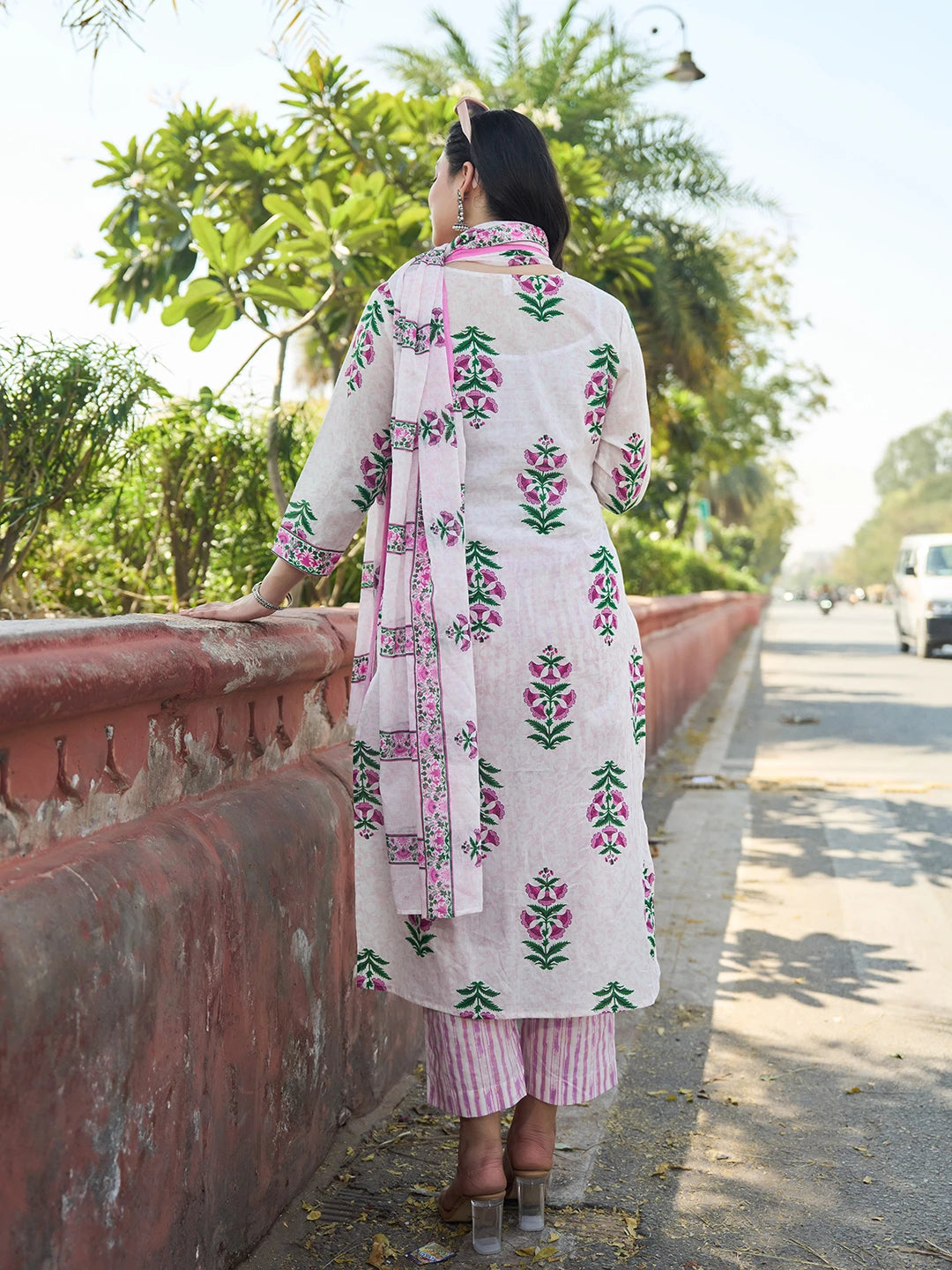 Pink Floral Straight Kurta Trouser Dupatta Set-Yufta Store-7568SKDPKM