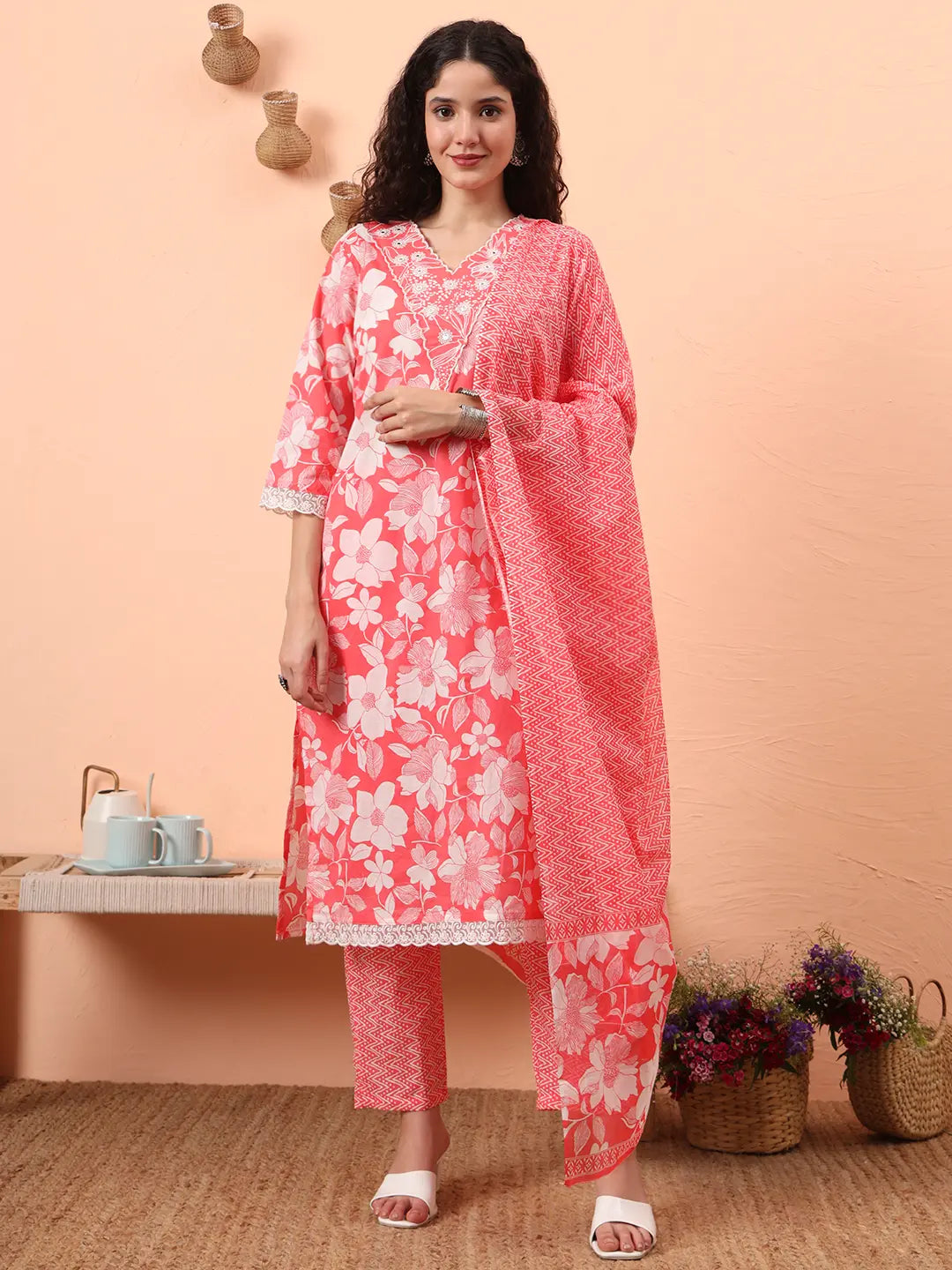 Pink Pure Cotton Ethnic Motifs Straight Kurta Pant Set-Yufta Store-6460SKDPKM
