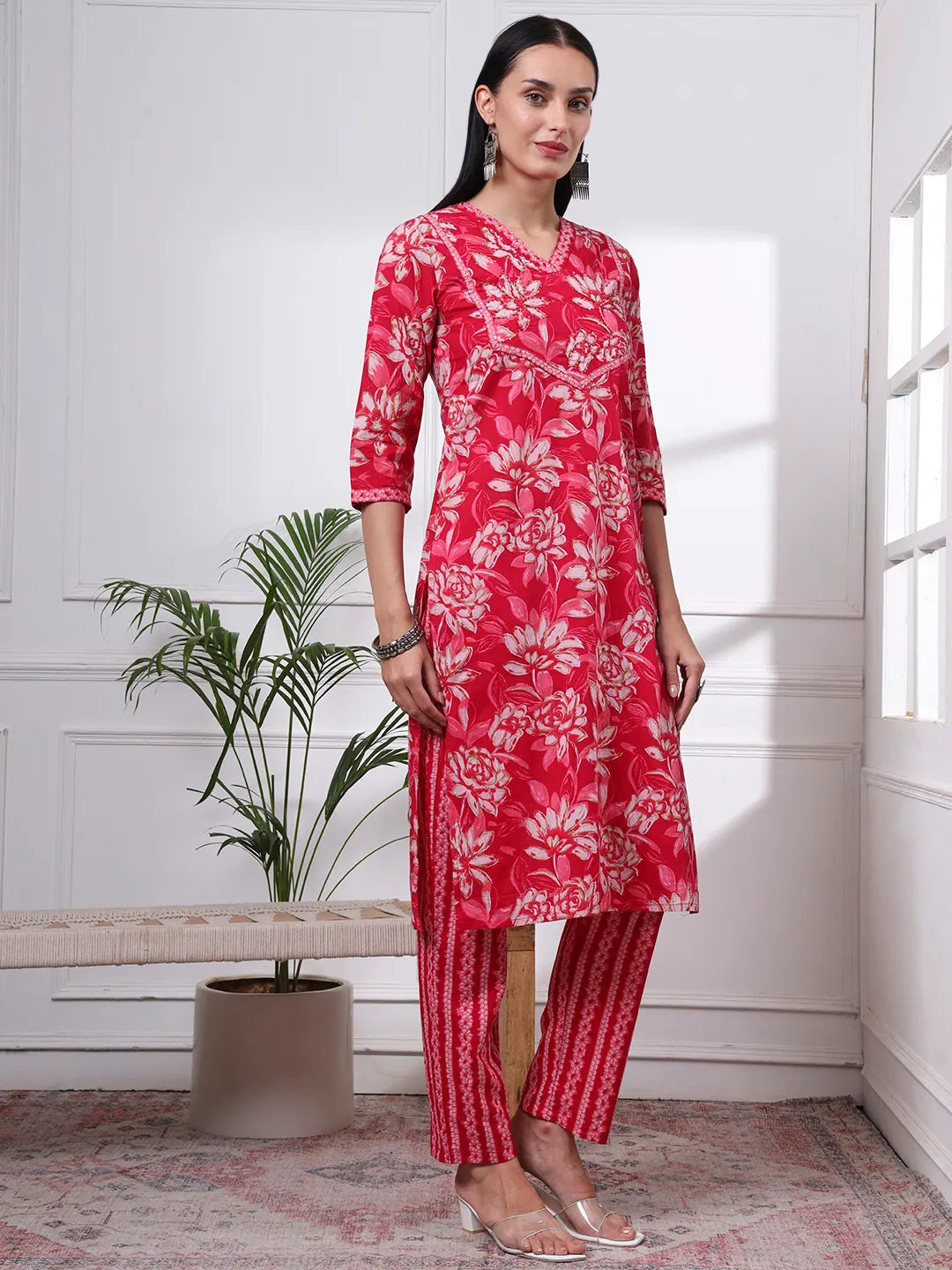 Pink Pure Cotton Floral Print Kantha Work Straight Kurta Pant Set-Yufta Store-6455SKDPKM
