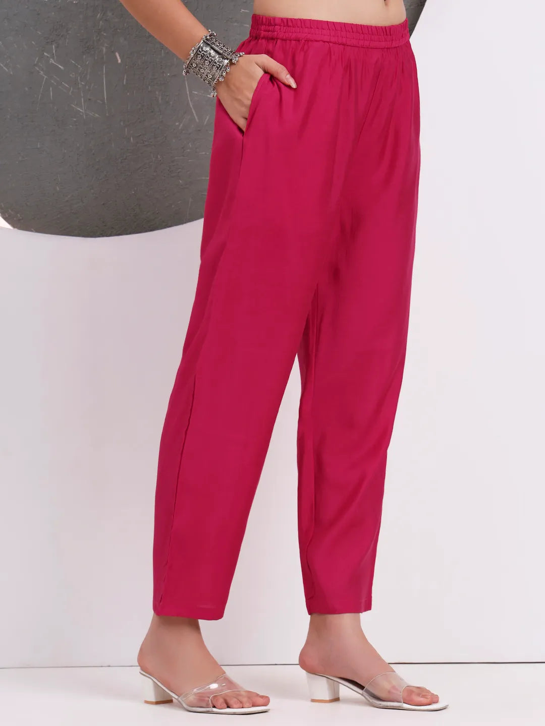 Pink Solid Straight Silk Blend Sleeveless Kurta Trouser Dupatta Set