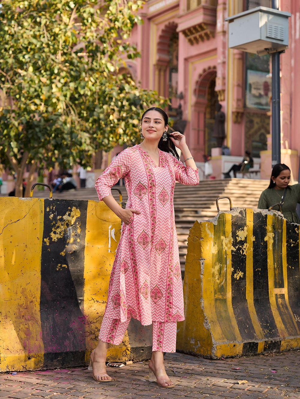 Pink Zig Zag Floral Print A-Line Design Kurta Trouser Dupatta Set-Yufta Store-7444SKDPKM