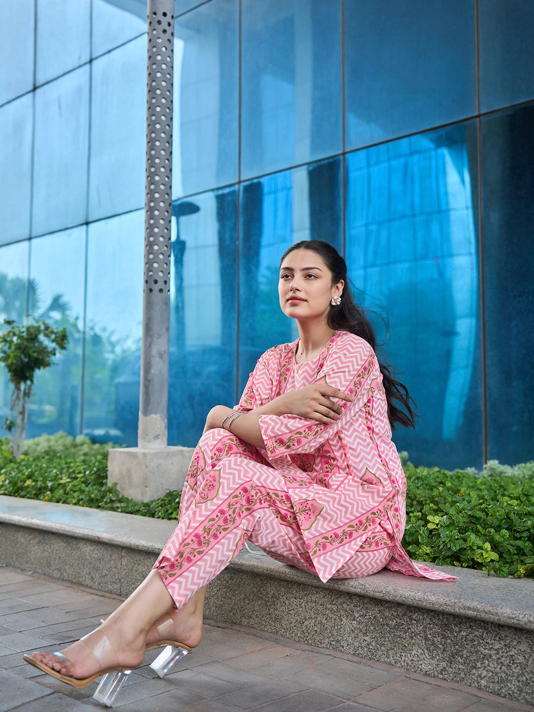 Pink Zig Zag Thigh Length Co-Ord Set-Yufta Store-7456CRDPKM