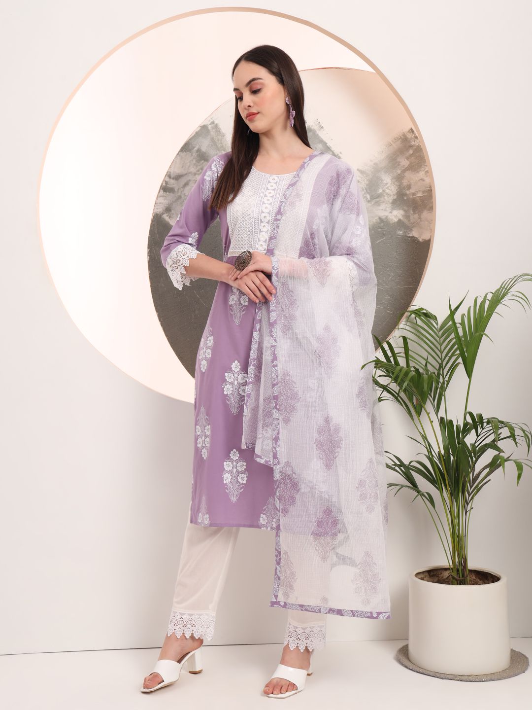 Purple Floral Printed Straight Kurta Trouser Dupatta Set-Yufta Store-6160SKDPRM