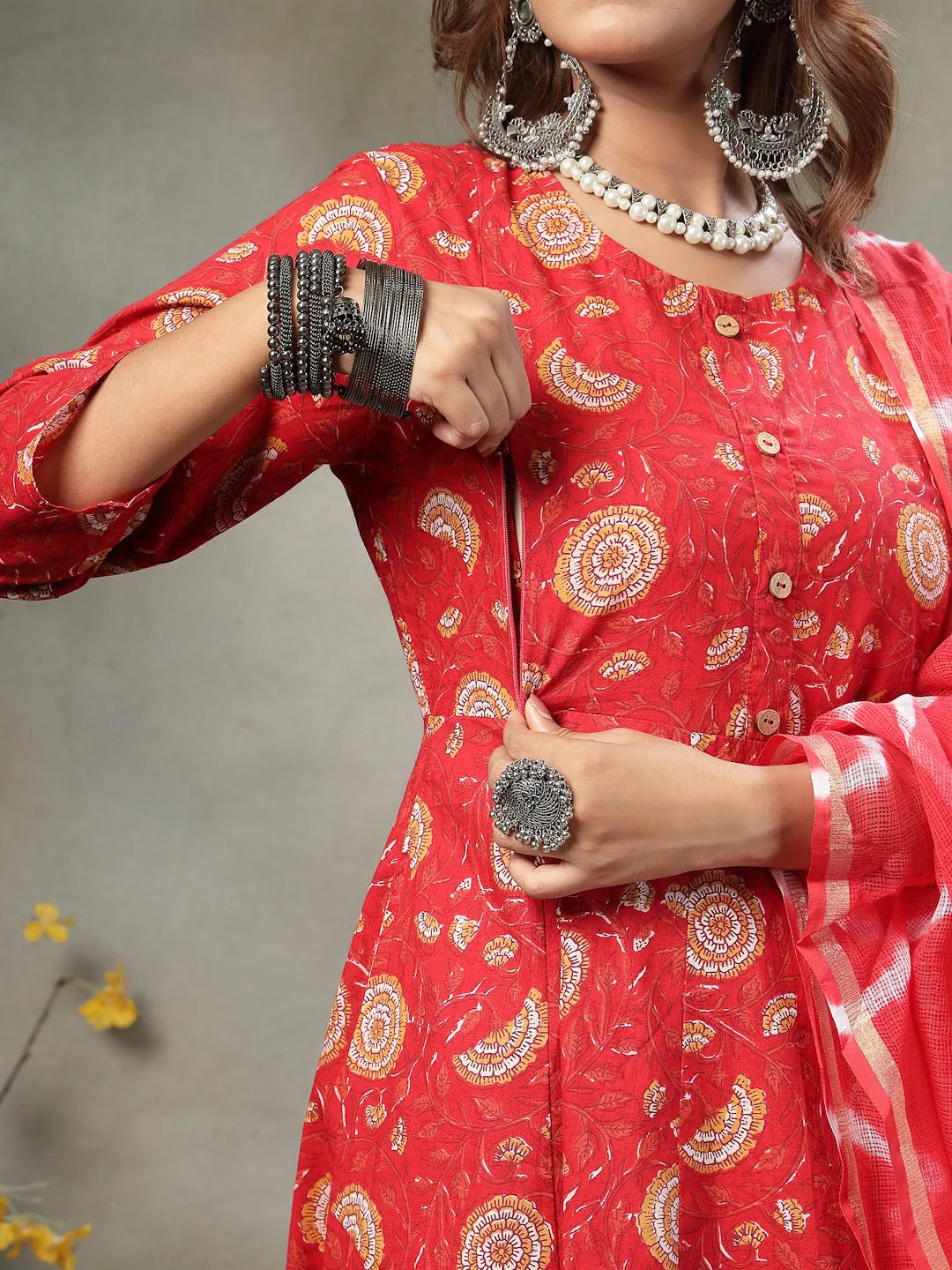 Red Cotton Maternity Kurta Set With Tie Dye Doriya Dupatta Set