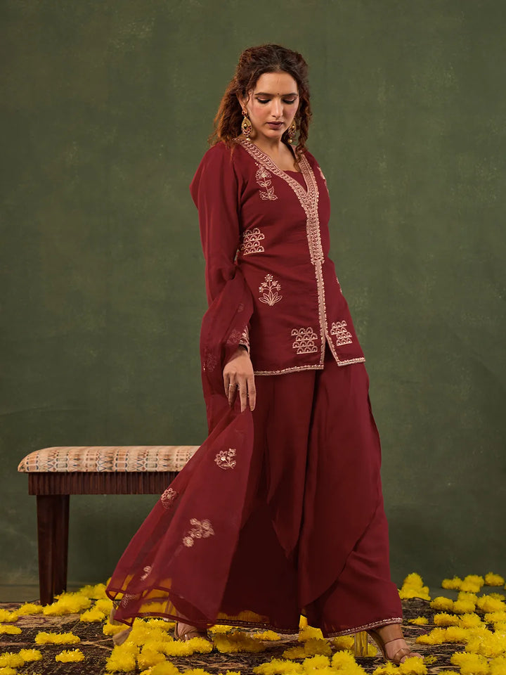 Red Embroidered Straight Silk Blend Long Sleeves Kurti Palazzo Dupatta Set-Yufta Store-6685SKDRDM