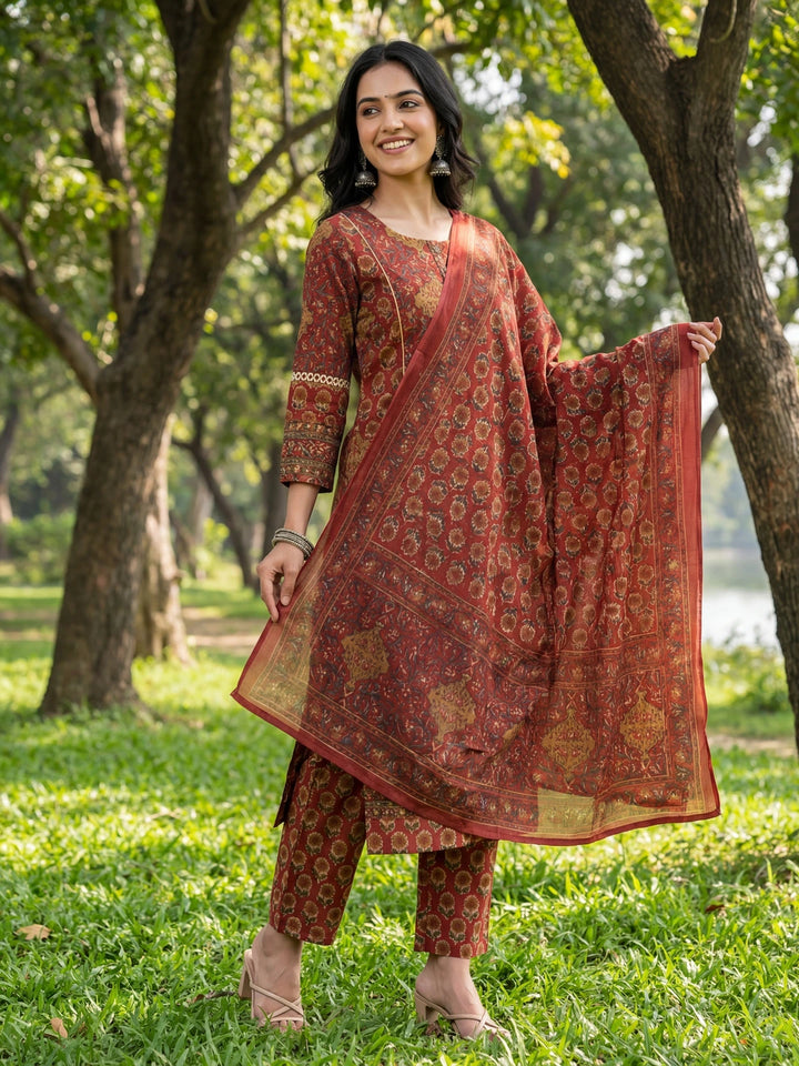 Red Floral Print Straight Lace Work Piping Design Kurta Trouser Dupatta Set-Yufta Store-7641SKDRDM