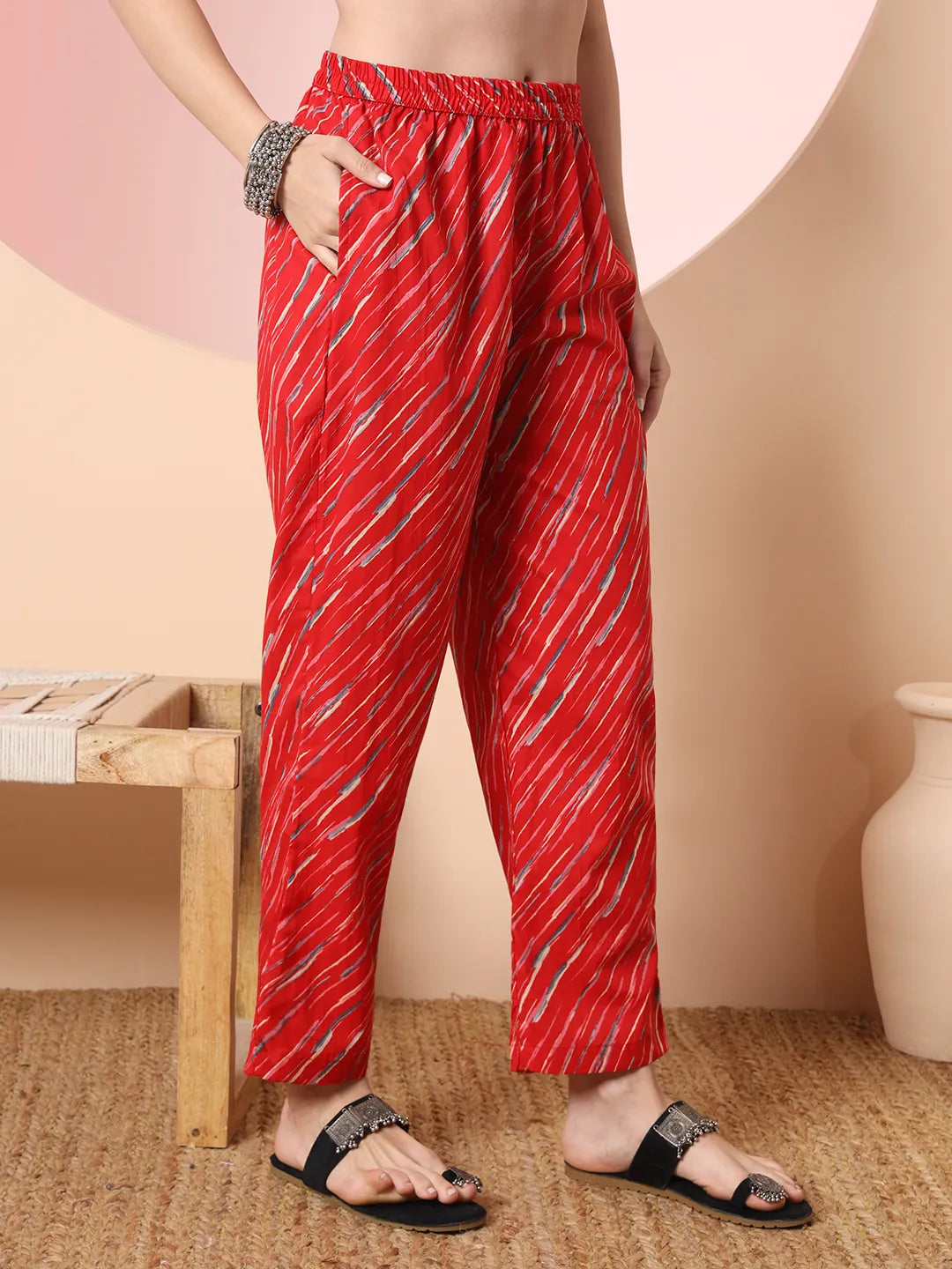 Red Pure Cotton Thread_Work Straight Kurta Dupatta Pant Set-Yufta Store-6295SKDRDM