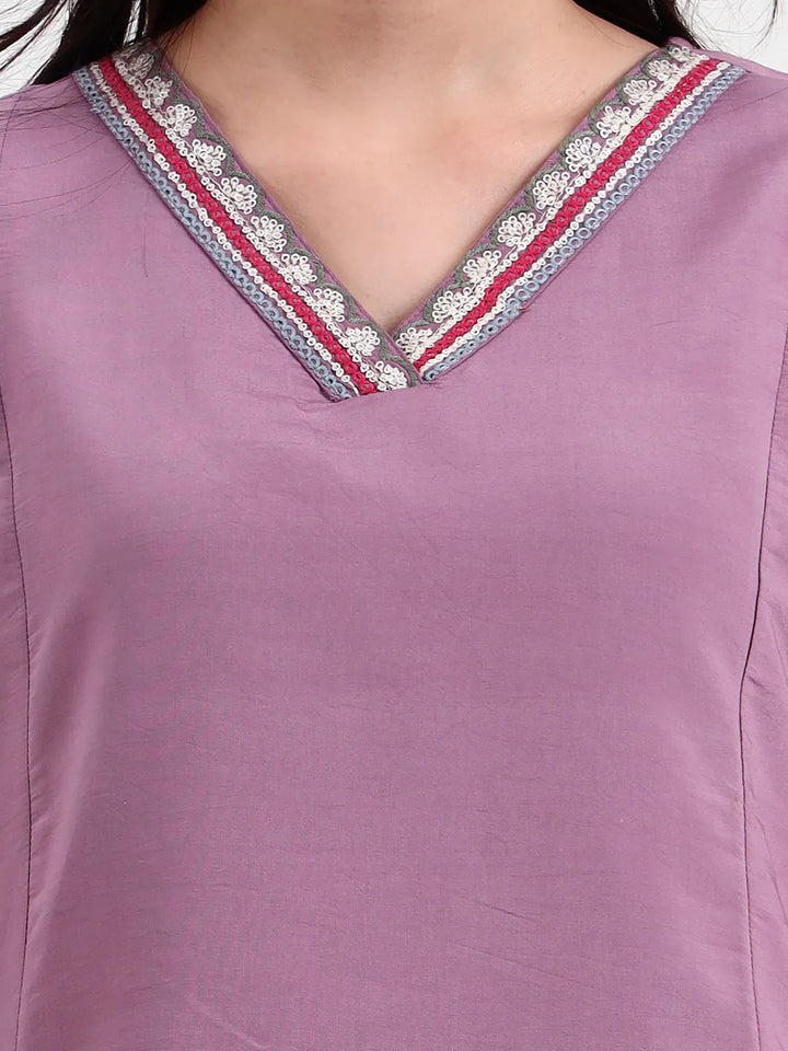 Roman Silk Lavender Kurta Dupatta Pant Setset