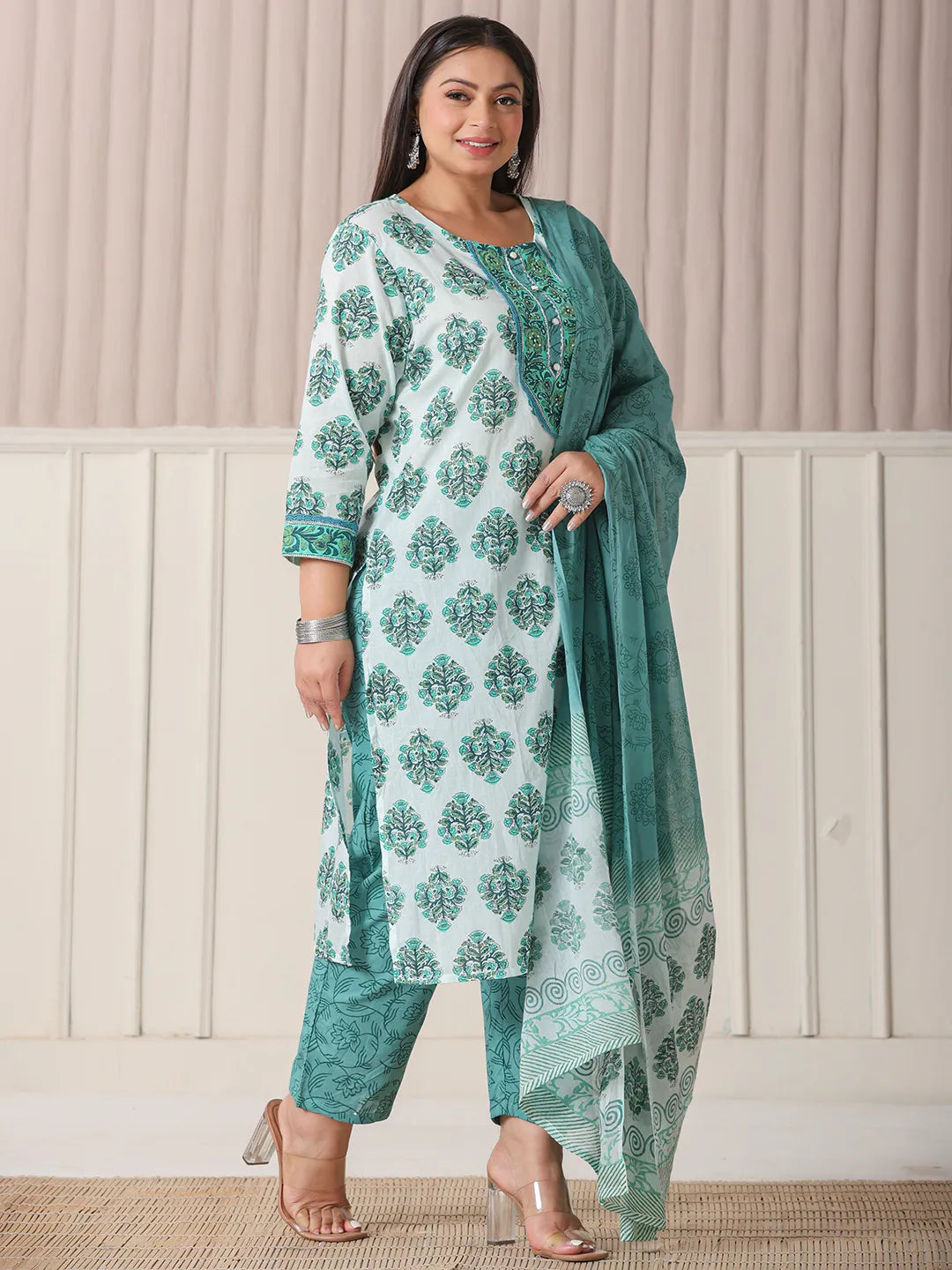 Sea Green And White Cotton Cutdana_Work Plus Size Kurta Set With Pant & Dupatta-Yufta Store-6246PSKDSG3XL