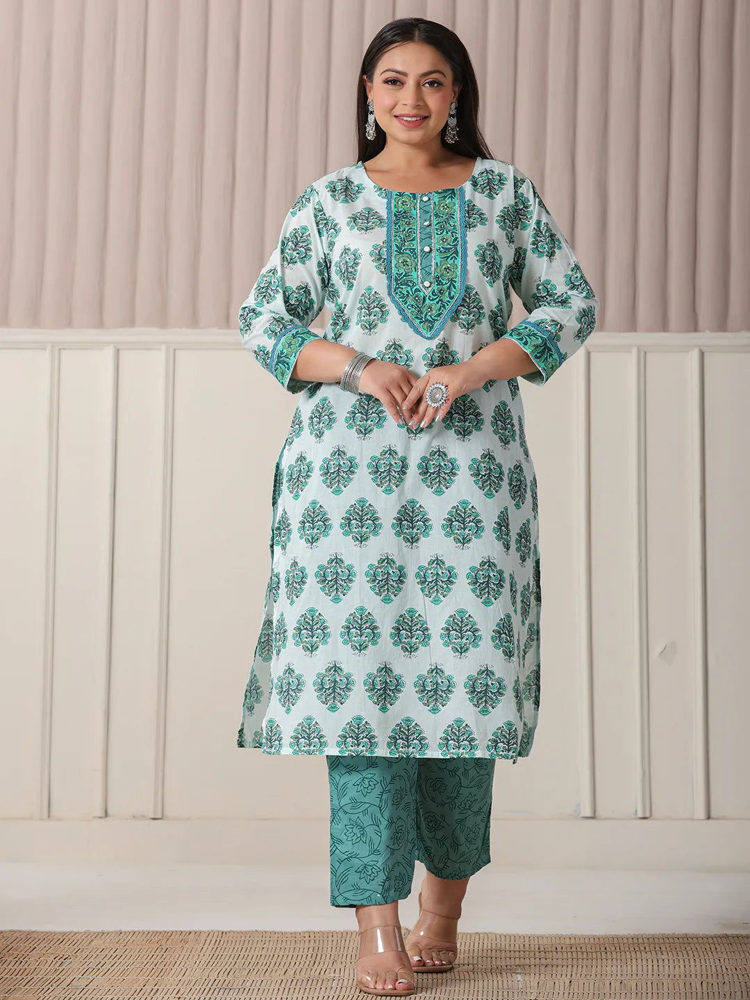 Sea Green And White Cotton Cutdana_Work Plus Size Kurta Set With Pant & Dupatta-Yufta Store-6246PSKDSG3XL