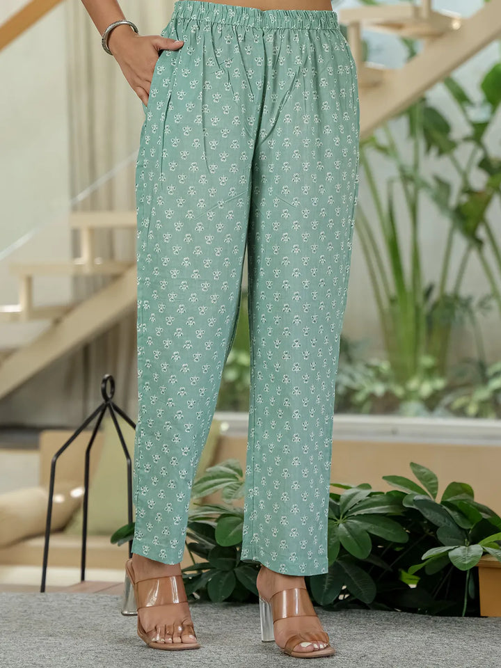 Sea Green Pure Cotton Thread Work Sequins Work Kurta Dupatta Pant Set-Yufta Store-6543SKDSGM