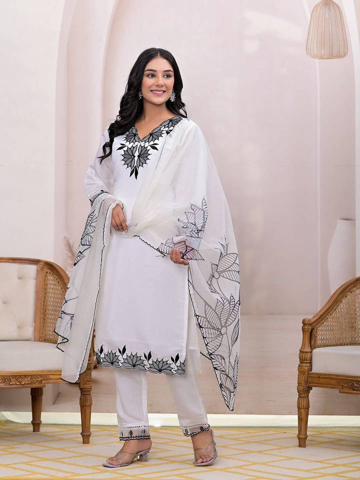 White Floral Embroidered Straight Kurta Trousers & Dupatta-Yufta Store-6990SKDWHS