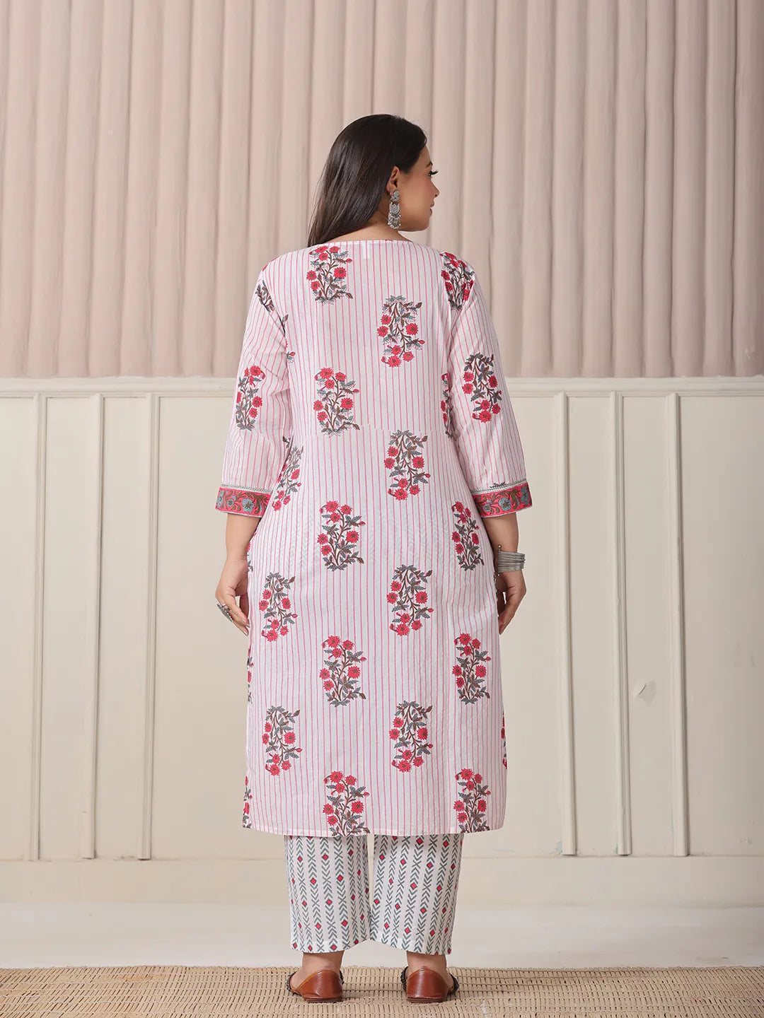 White Floral Print Cotton Sequins Work Plus Size Kurta Set With Pant Dupatta-Yufta Store-6152PSKDWH3XL