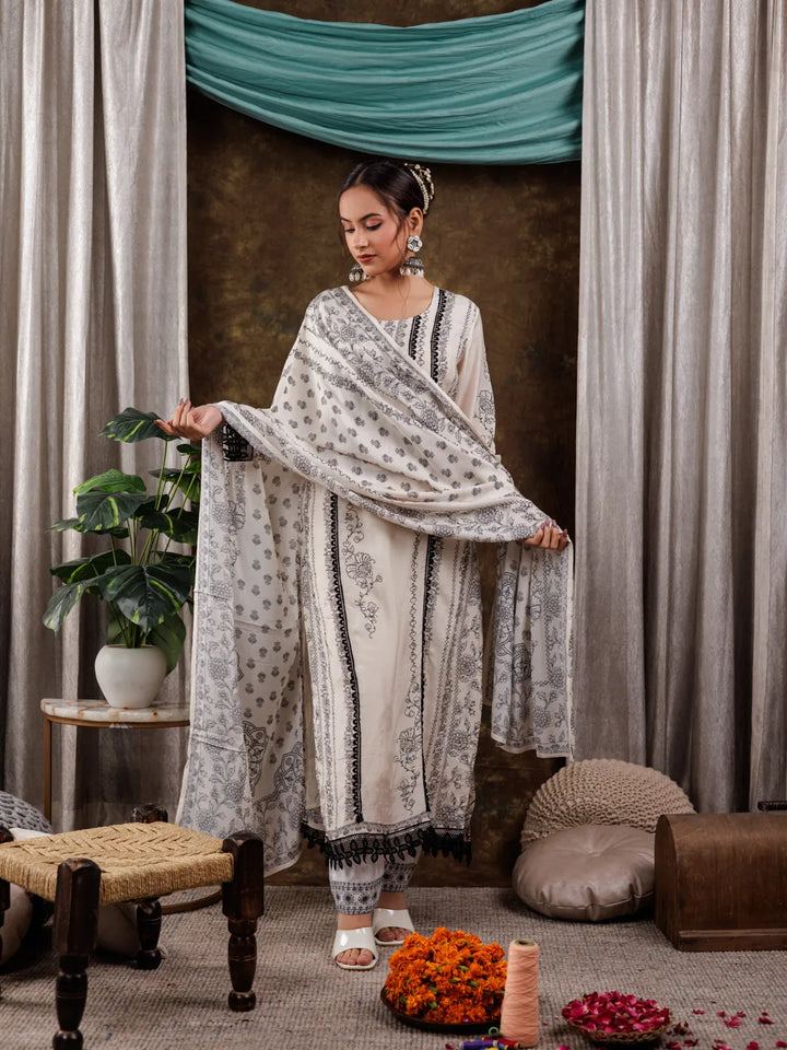 White Hand_Embroidery Silk Straight Kurta And Trouser With Dupatta Set-Yufta Store-7067SKDWHS