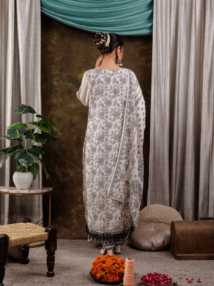 White Hand_Embroidery Silk Straight Kurta And Trouser With Dupatta Set-Yufta Store-7067SKDWHS