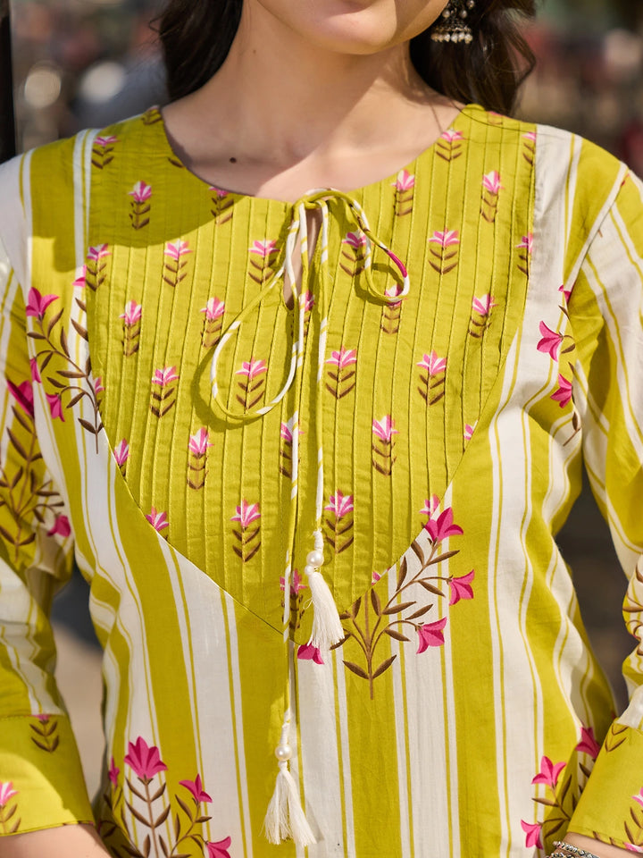 Yellow And White Floral-Printed Yoke With Vertical Pintuck Detailing Kurta Trouser Dupatta Set-Yufta Store-7450SKDYLM