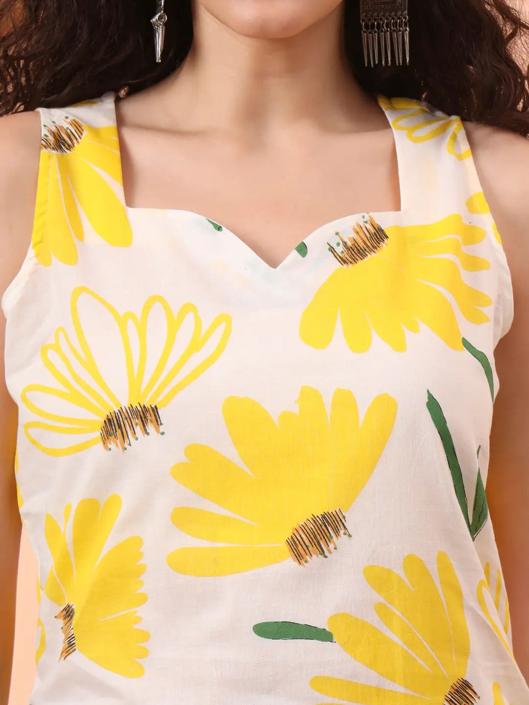 Yellow And White Floral Straight Kurta Trouser Dupatta Set-Yufta Store-6311SKDYLS