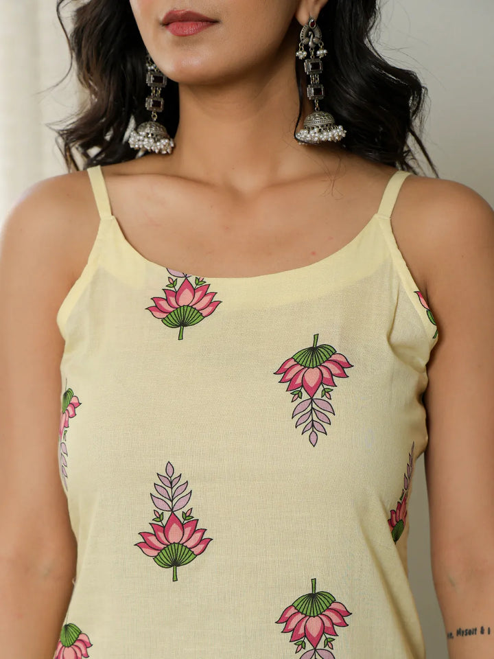 Yellow Cotton Straight Sleeveless Strappy Kurta Dupatta Set-Yufta Store-1532SKDYLS