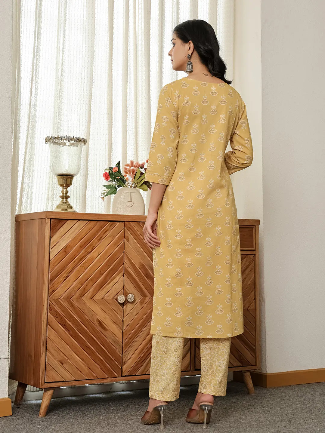 Yellow Floral Thread Work Straight Kurta Trouser Dupatta Set-Yufta Store-6539SKDYLM