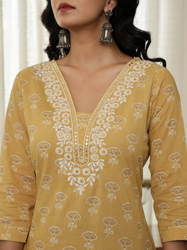 Yellow Floral Thread Work Straight Kurta Trouser Dupatta Set-Yufta Store-6539SKDYLM