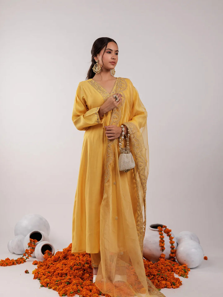 Yellow Silk Embroidered Kurta Dupatta Set-Yufta Store-7175SKDYLS